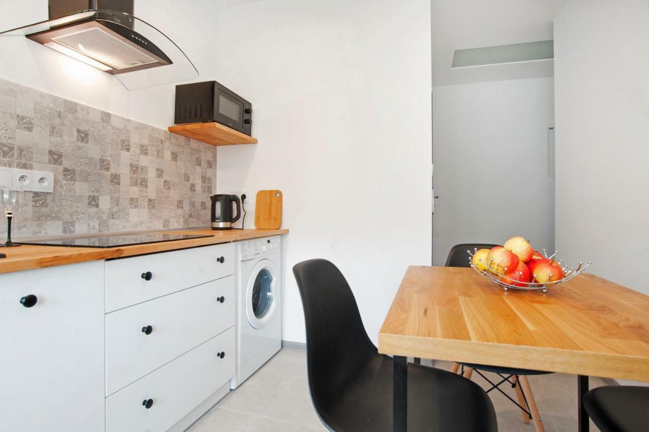 Apartament Sowa Apartment เชสโตฮอวา ภายนอก รูปภาพ