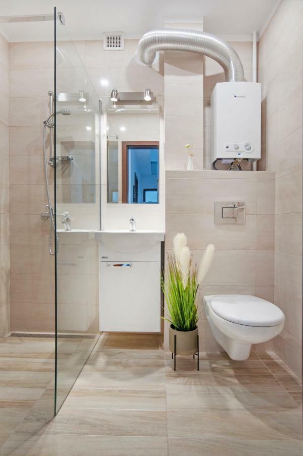 Apartament Sowa Apartment เชสโตฮอวา ภายนอก รูปภาพ